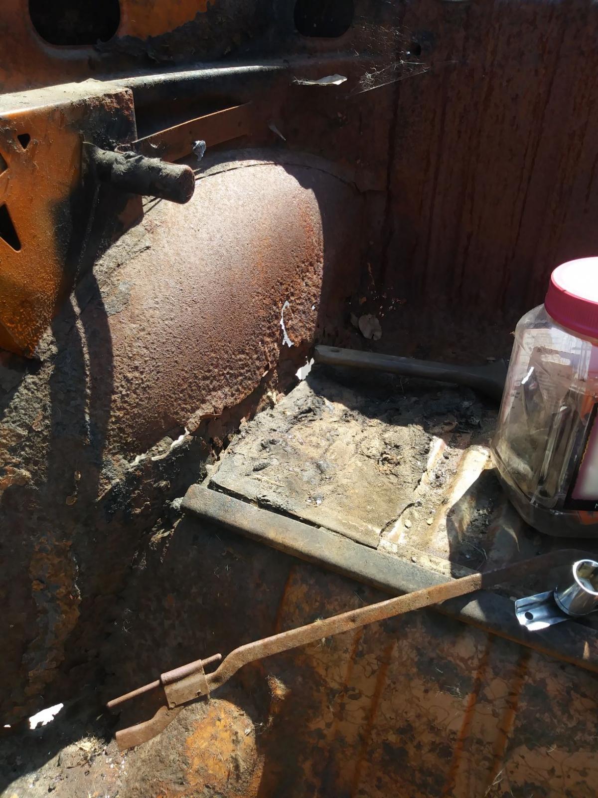 Image may have been reduced in size. Click image to view fullscreen.