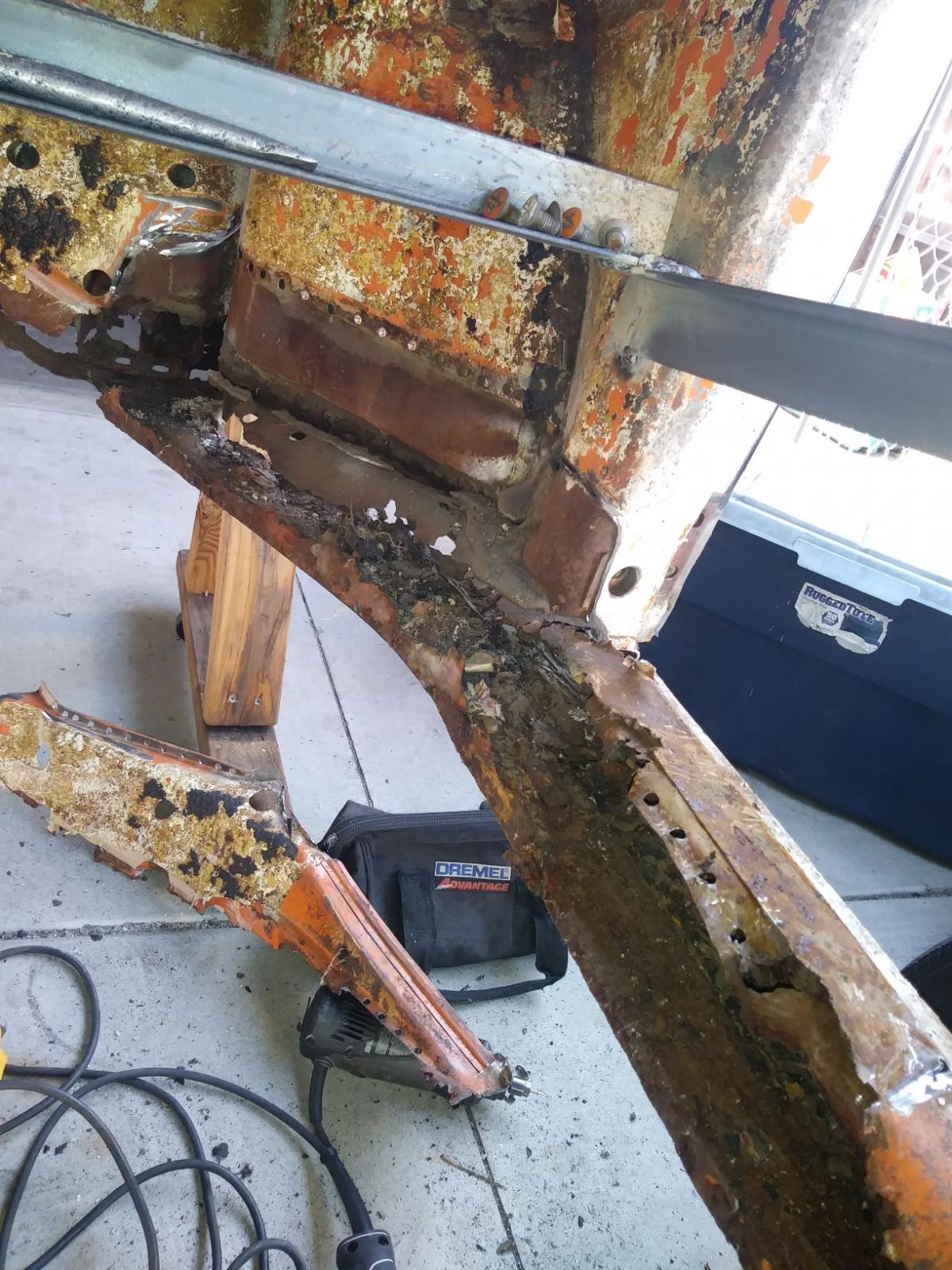 Image may have been reduced in size. Click image to view fullscreen.