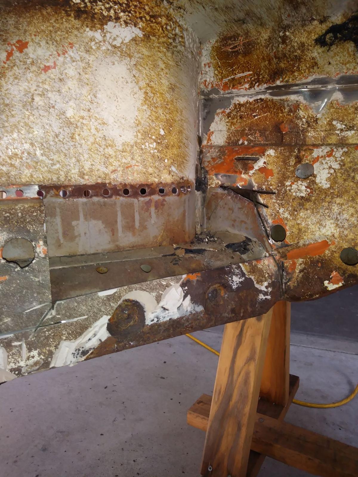 Image may have been reduced in size. Click image to view fullscreen.