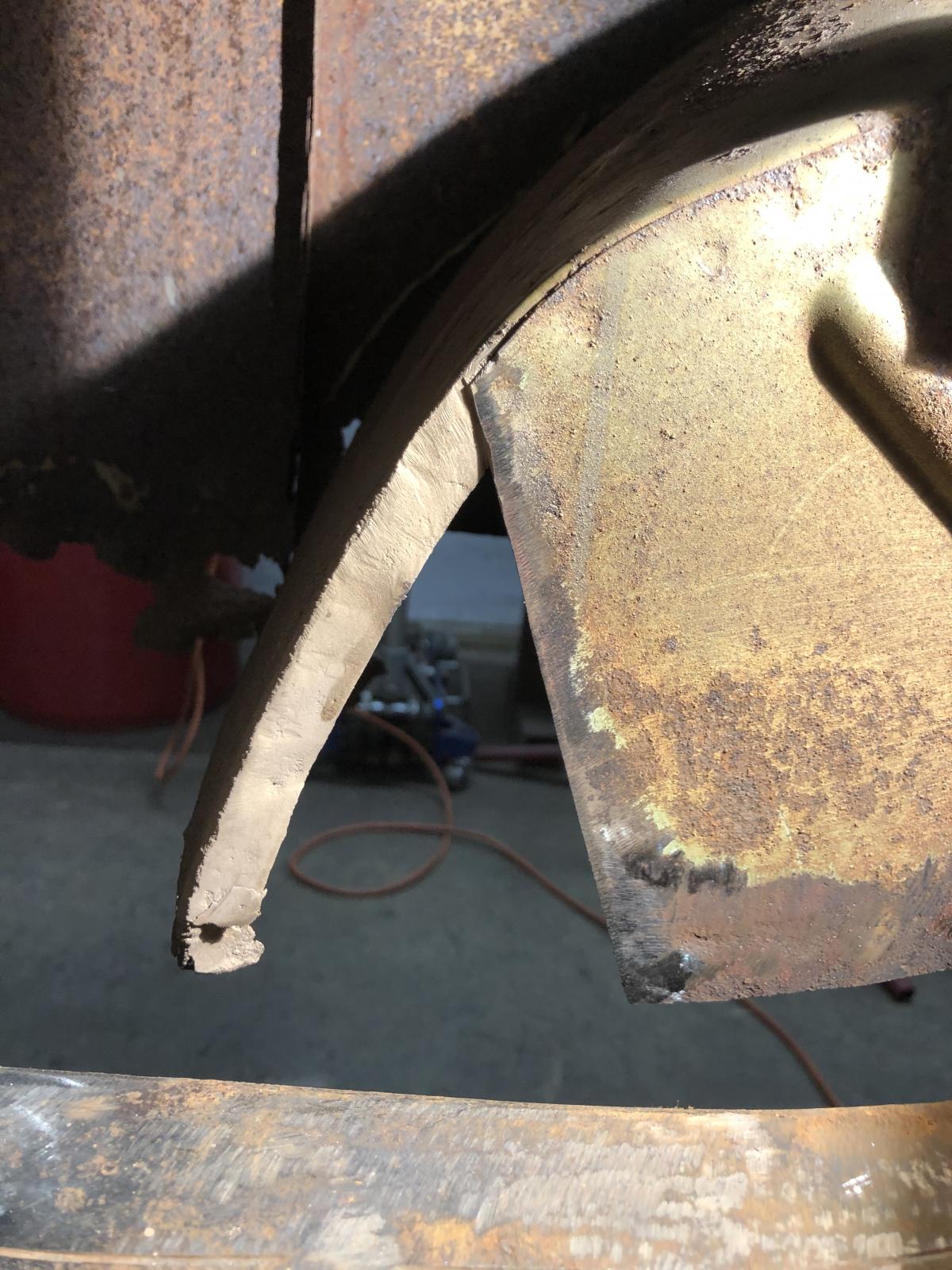 Image may have been reduced in size. Click image to view fullscreen.