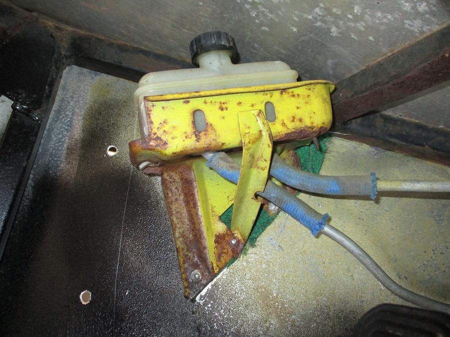 Image may have been reduced in size. Click image to view fullscreen.