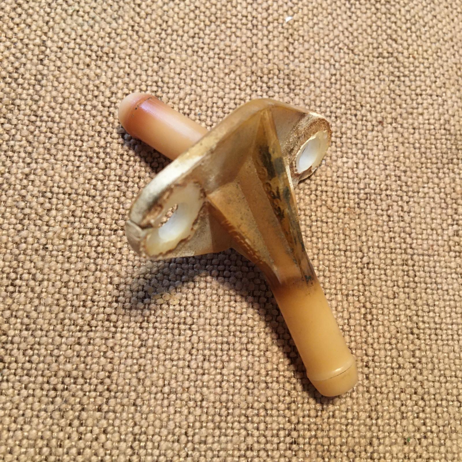 Image may have been reduced in size. Click image to view fullscreen.