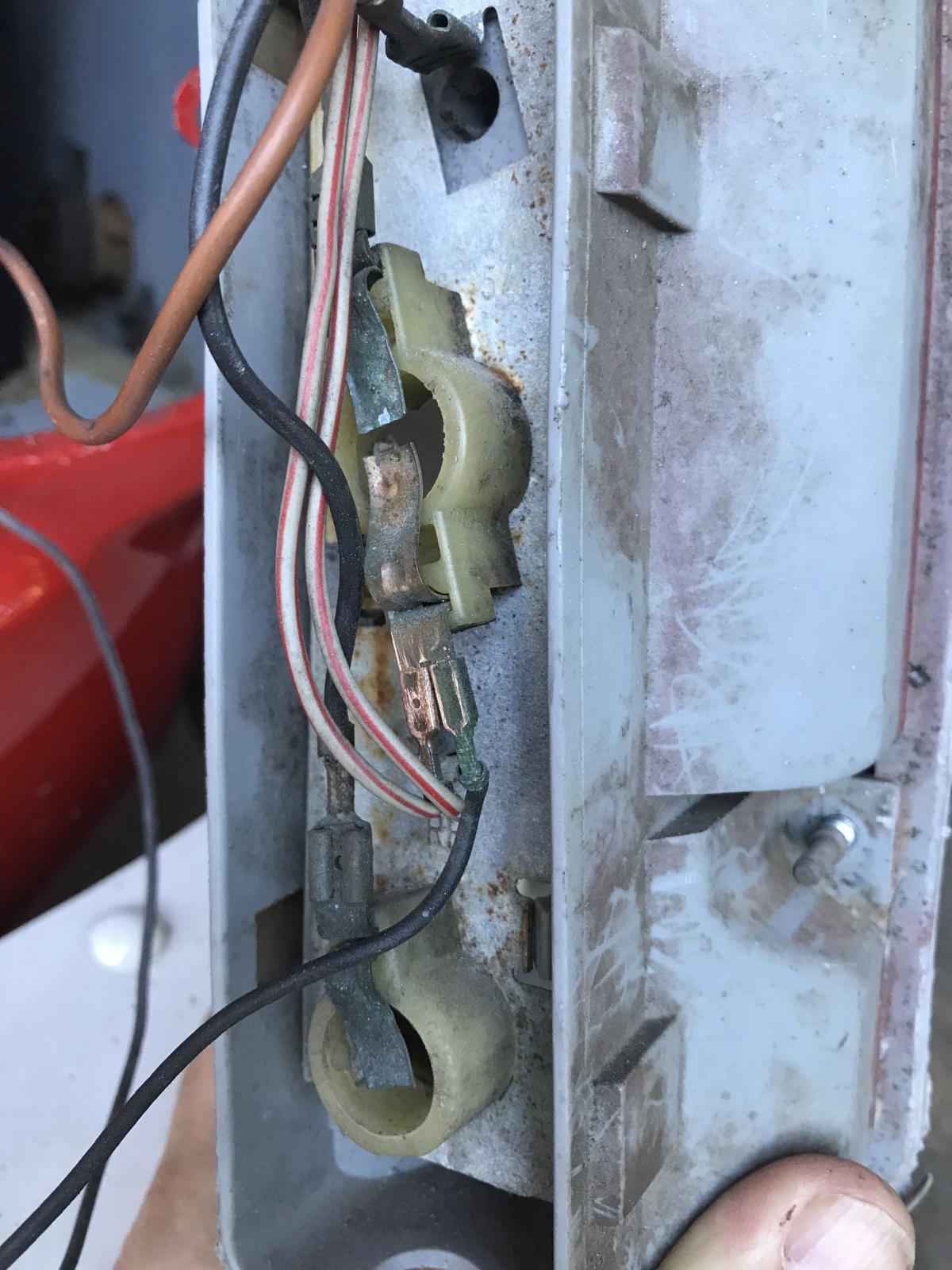 Image may have been reduced in size. Click image to view fullscreen.