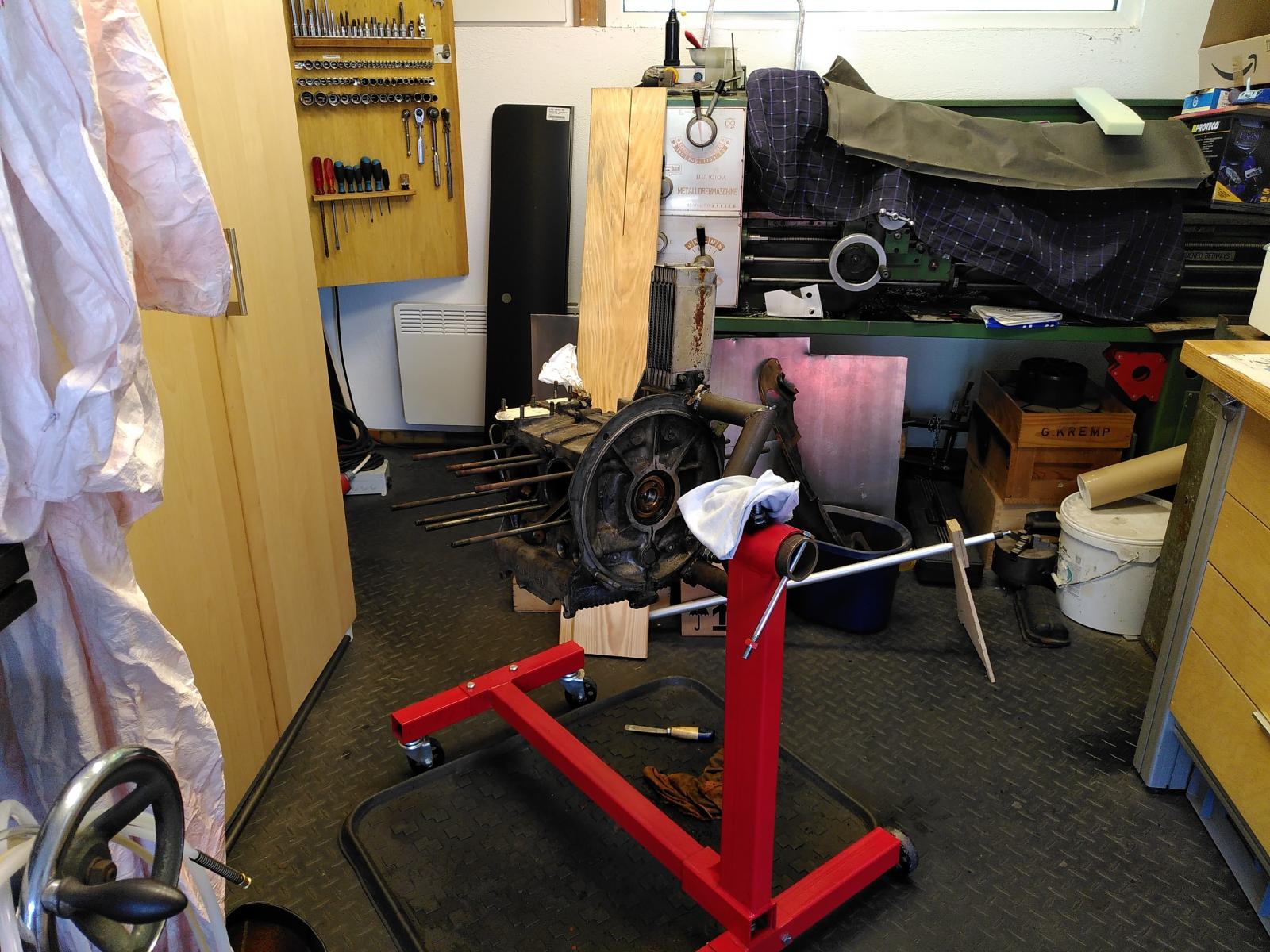 Image may have been reduced in size. Click image to view fullscreen.