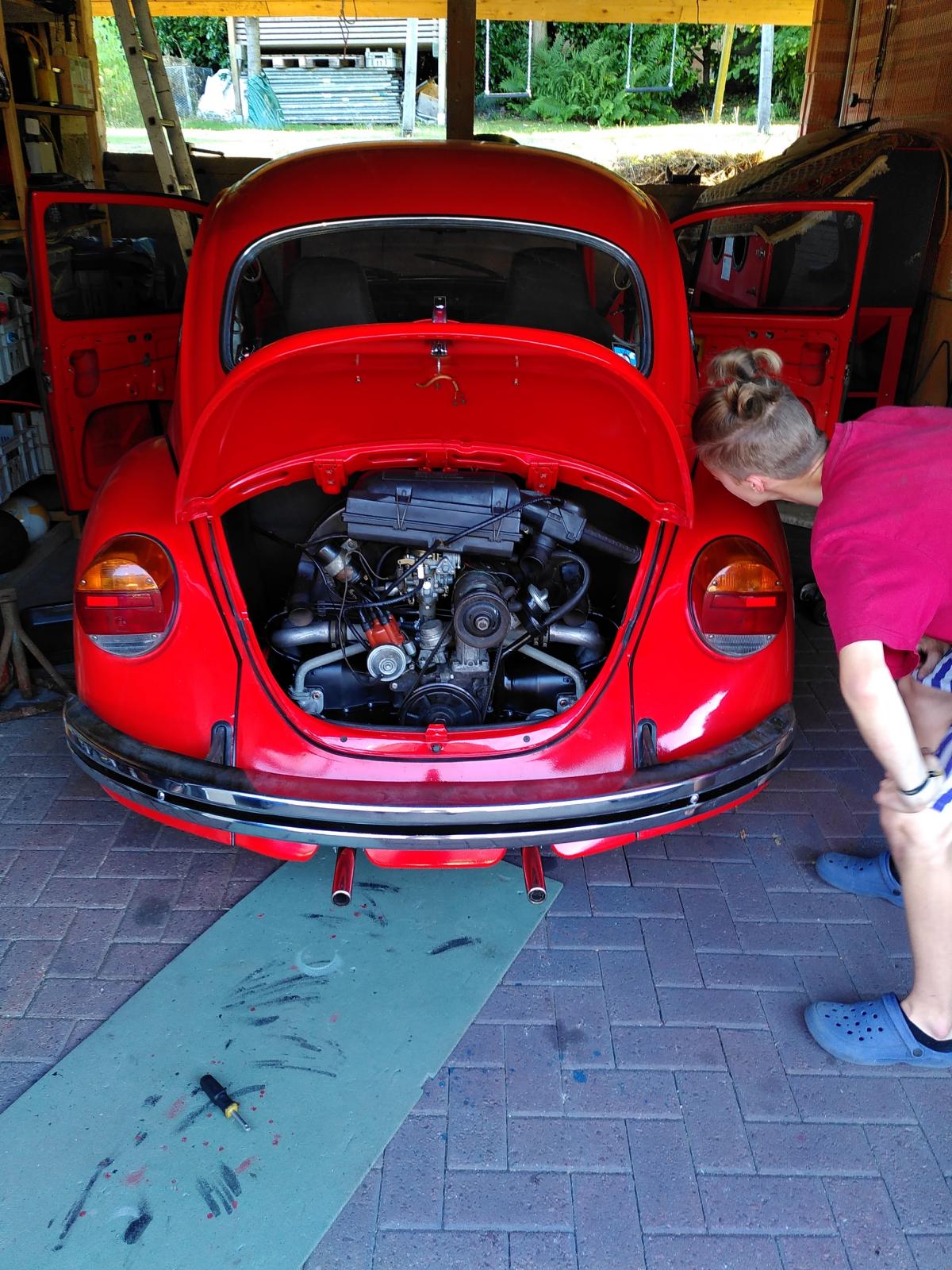 Image may have been reduced in size. Click image to view fullscreen.