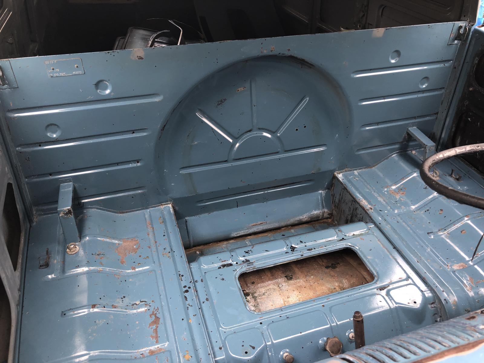 Image may have been reduced in size. Click image to view fullscreen.