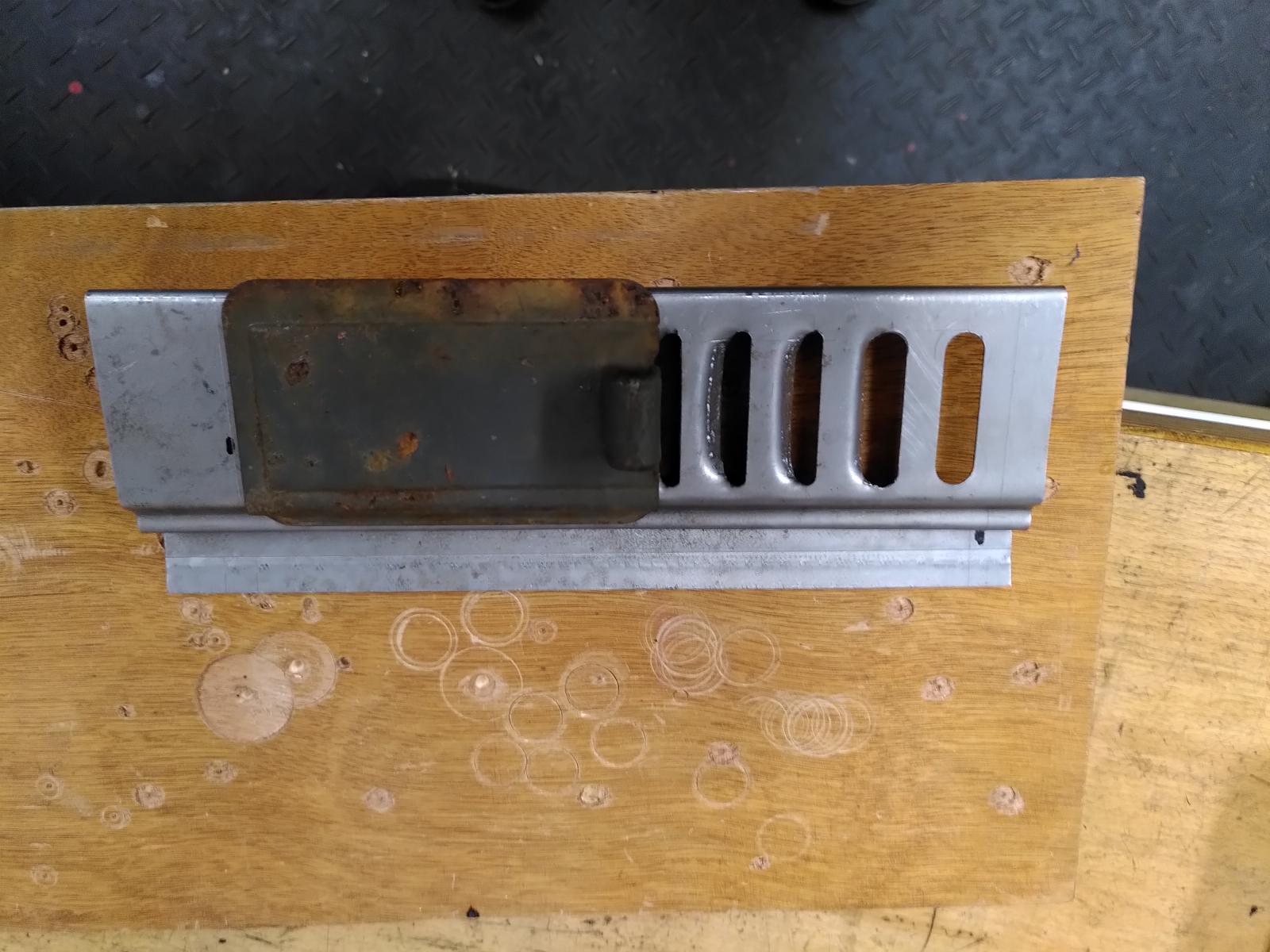 Image may have been reduced in size. Click image to view fullscreen.