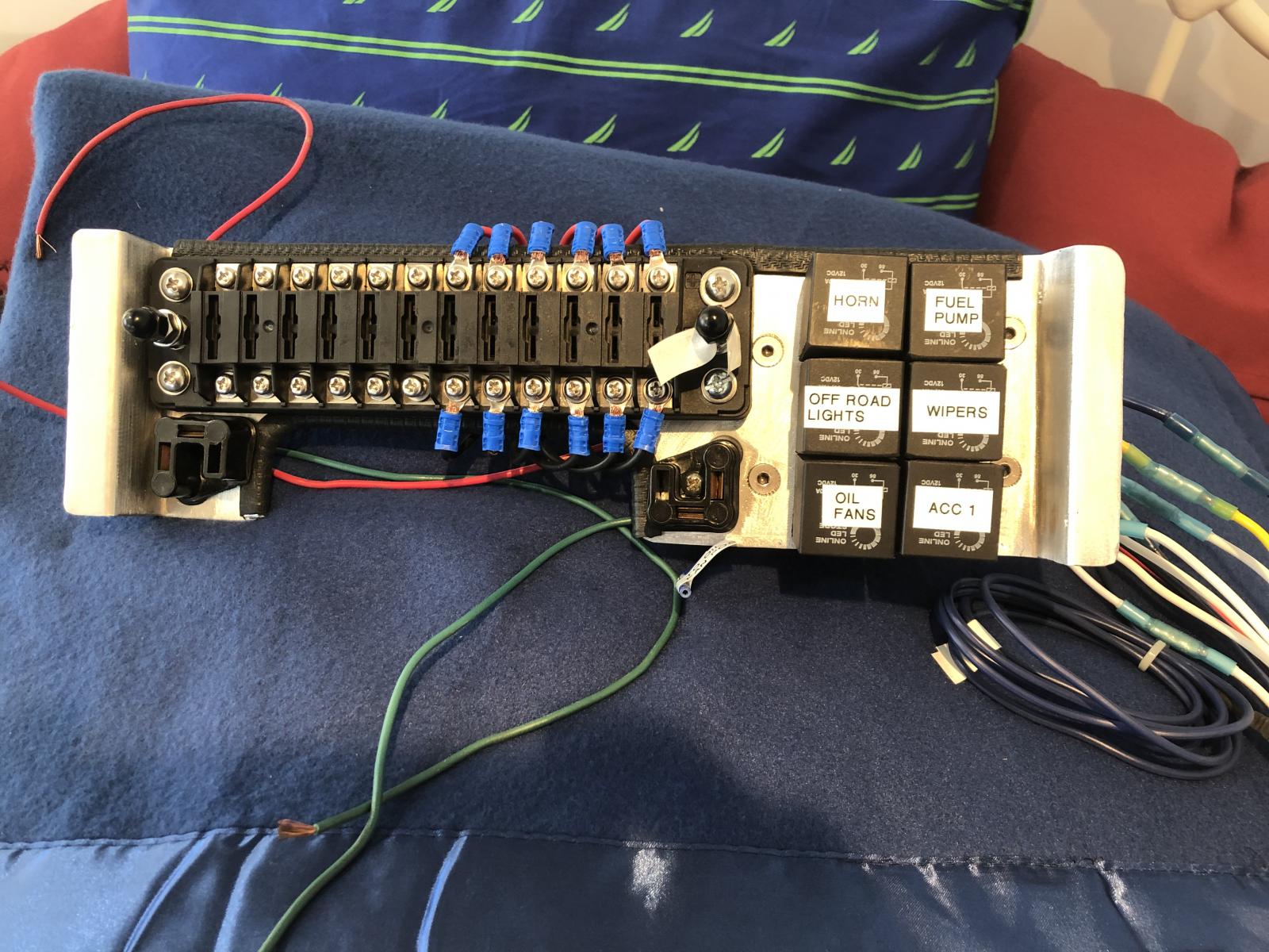 Image may have been reduced in size. Click image to view fullscreen.