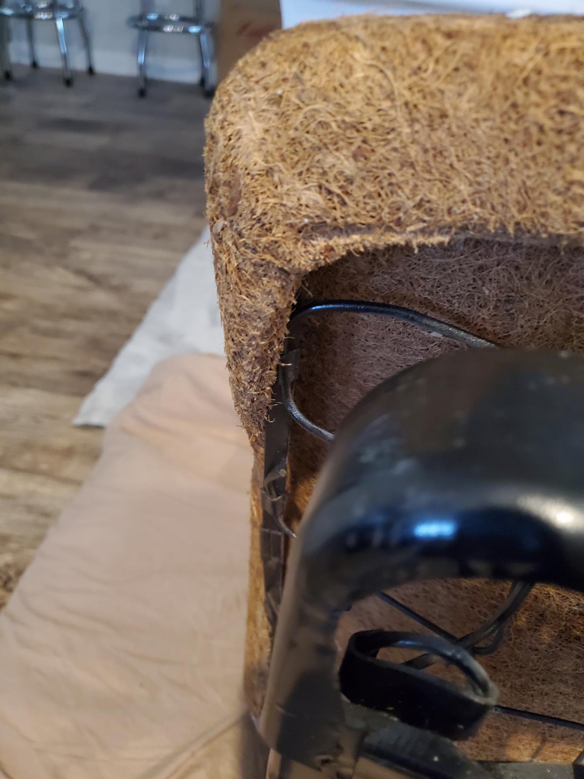 Image may have been reduced in size. Click image to view fullscreen.