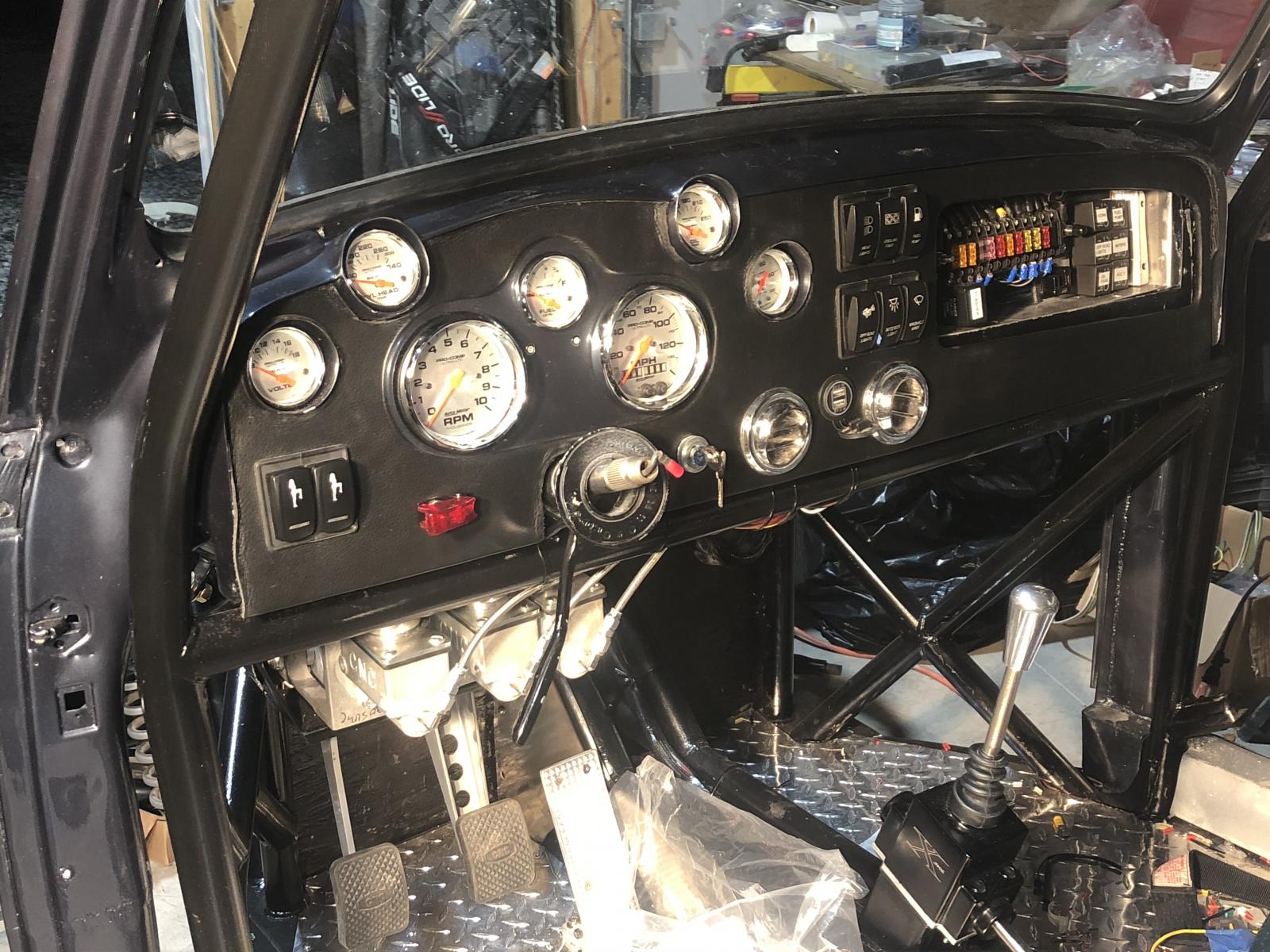 Image may have been reduced in size. Click image to view fullscreen.