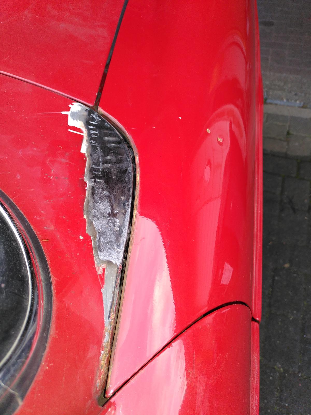 Image may have been reduced in size. Click image to view fullscreen.