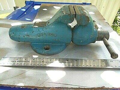 Image may have been reduced in size. Click image to view fullscreen.