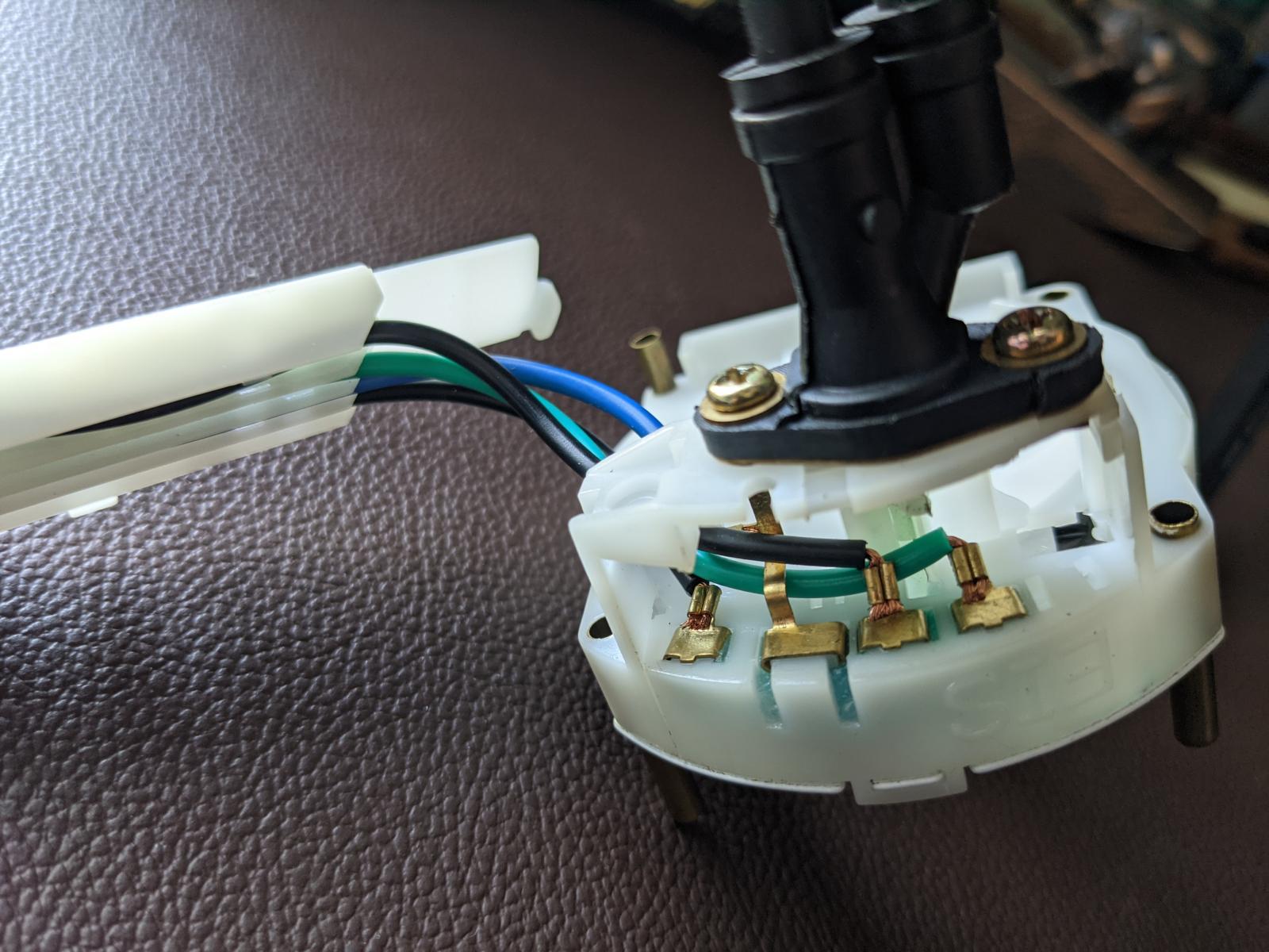 Image may have been reduced in size. Click image to view fullscreen.