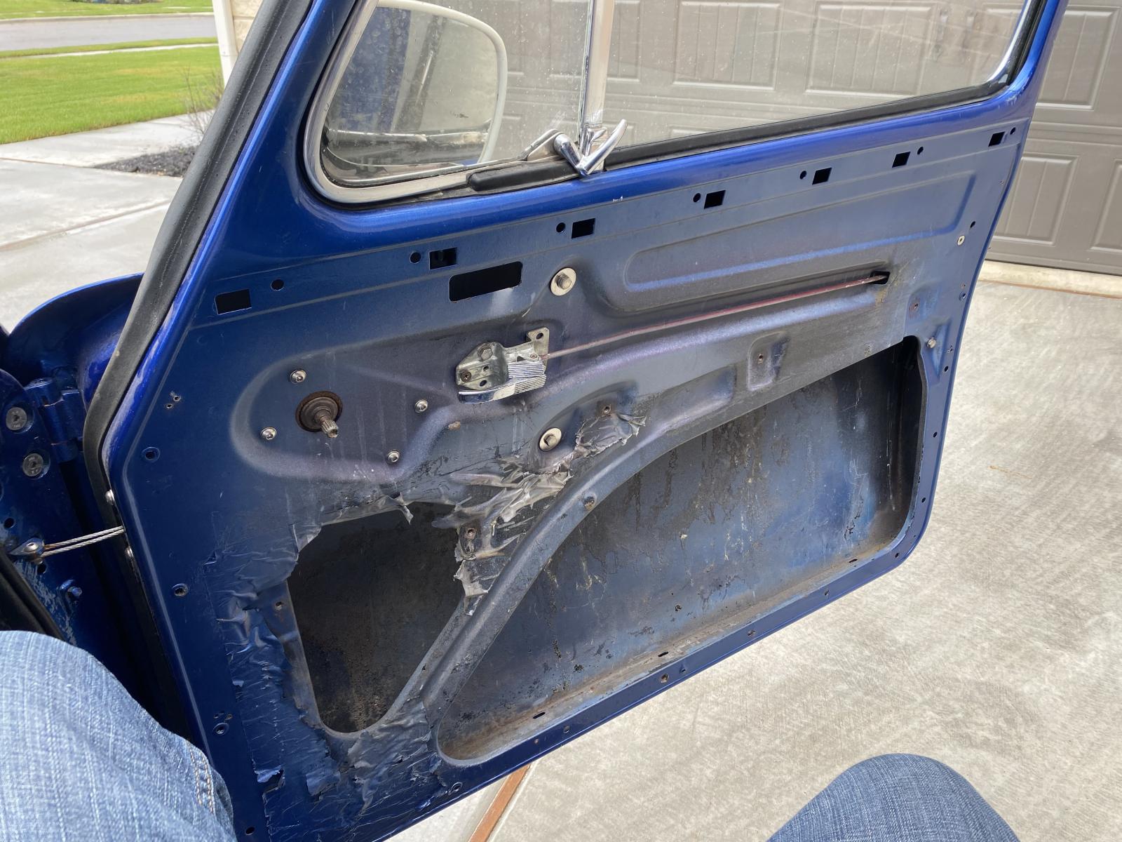 Image may have been reduced in size. Click image to view fullscreen.