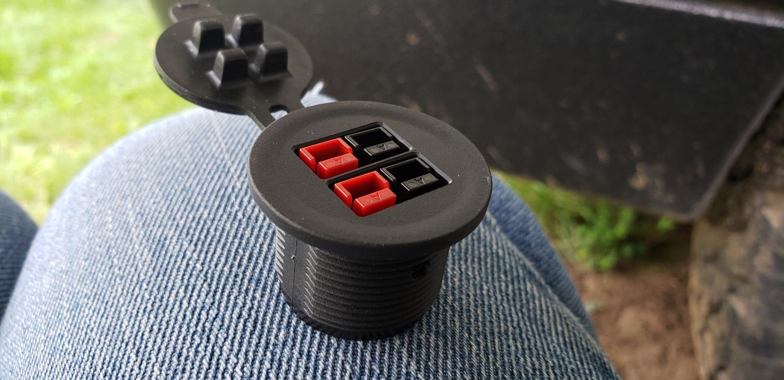 Image may have been reduced in size. Click image to view fullscreen.