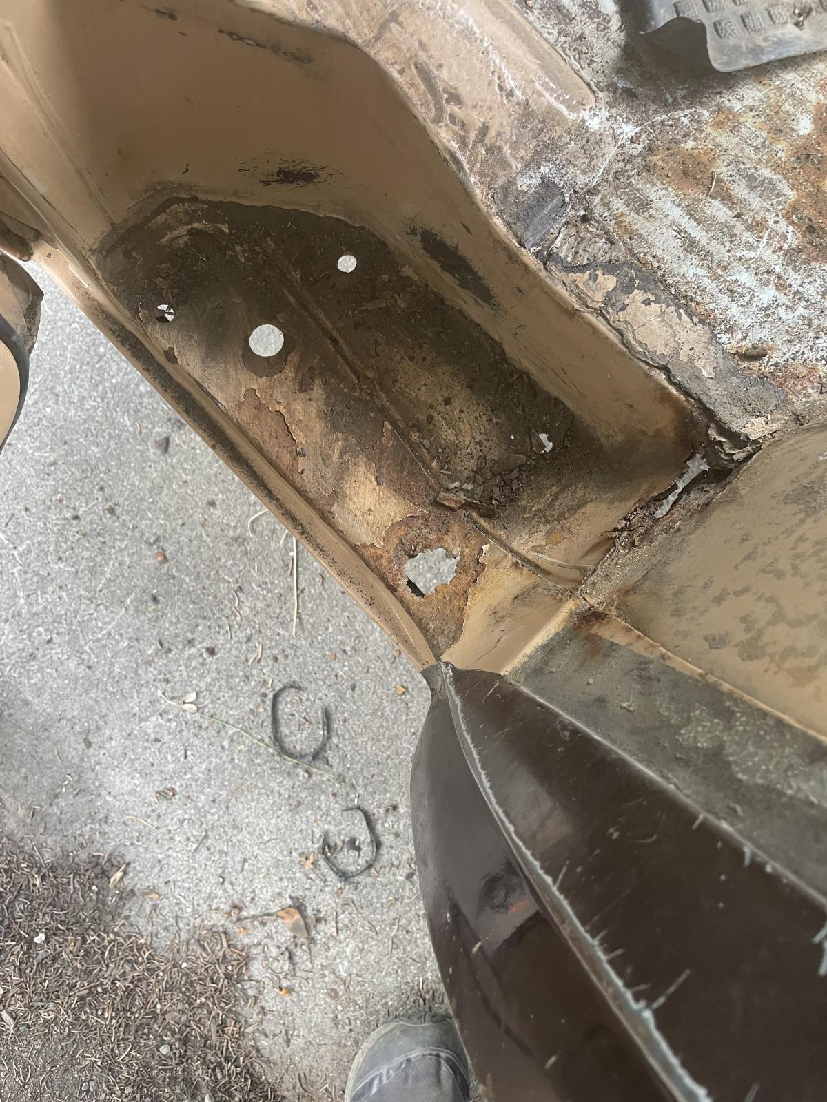 Image may have been reduced in size. Click image to view fullscreen.