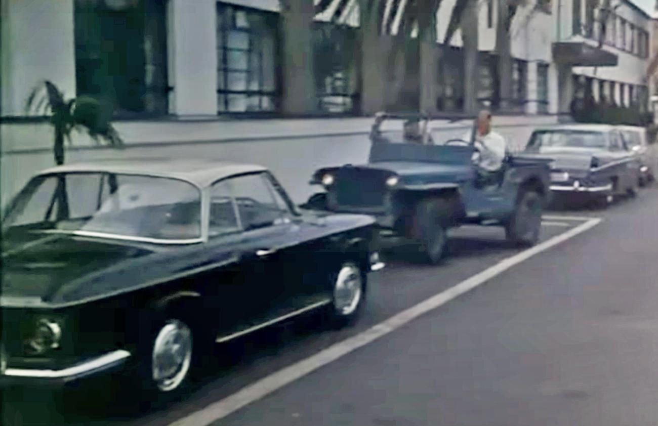Image may have been reduced in size. Click image to view fullscreen.