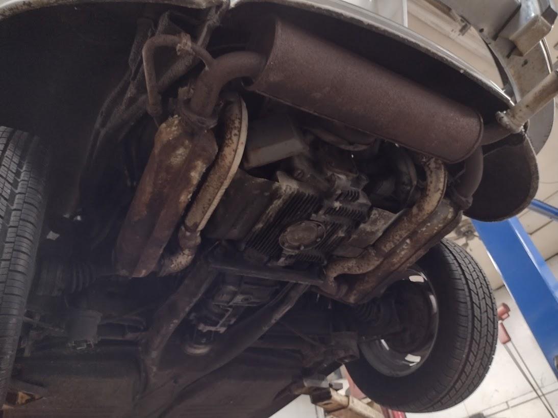 Gallery '77 Beetle shop pics. Undercarriage seems to