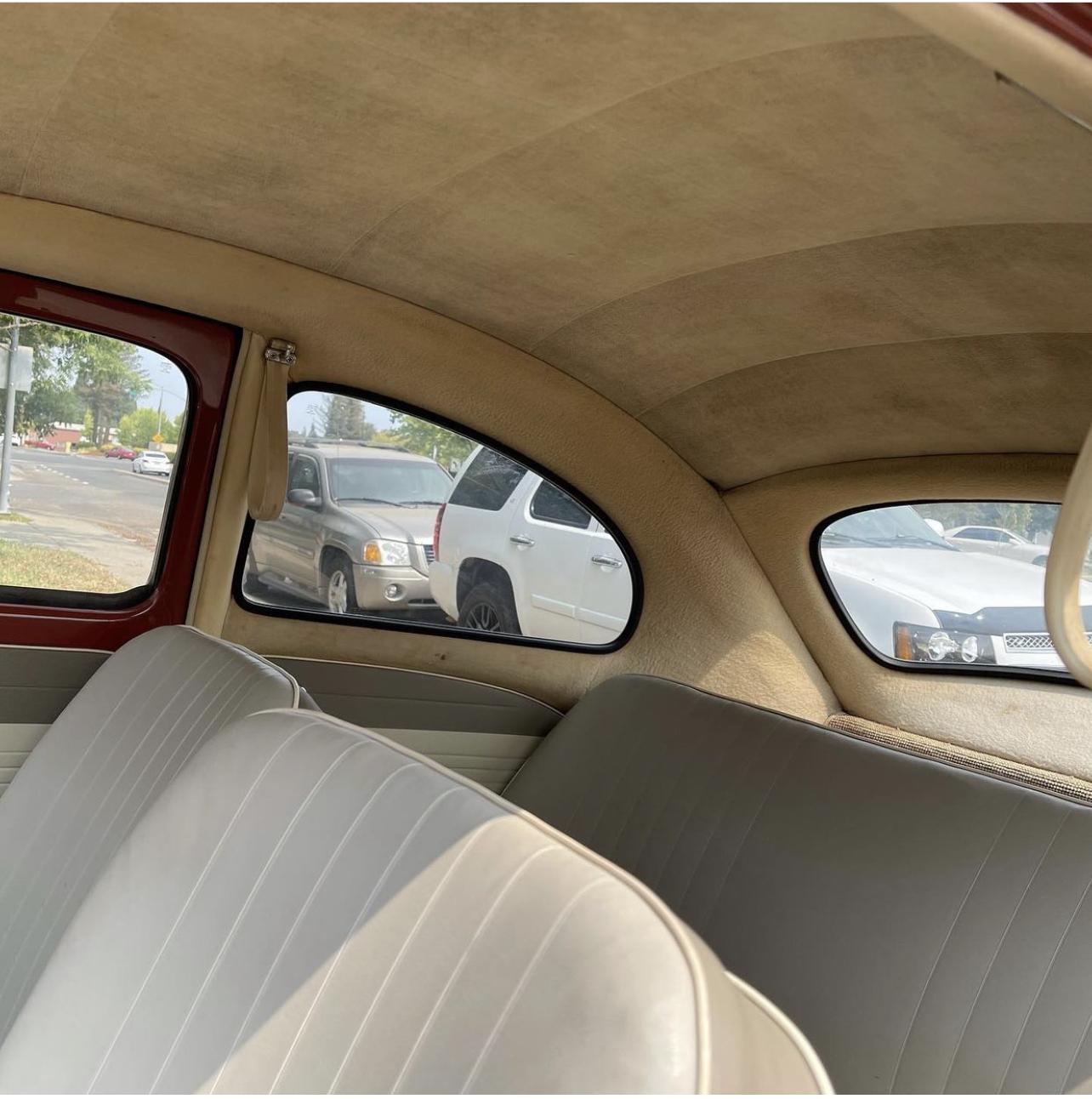 Image may have been reduced in size. Click image to view fullscreen.