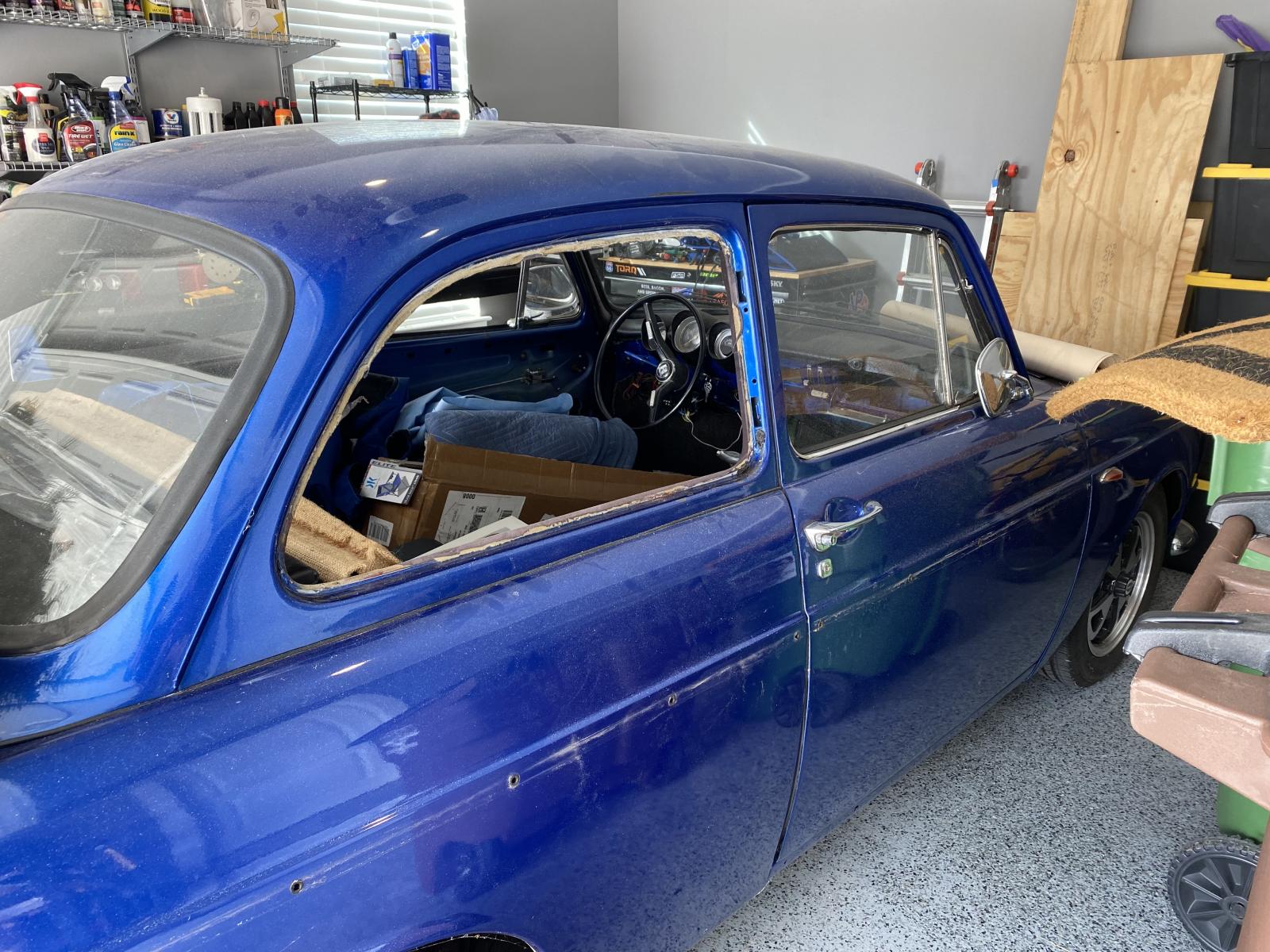 Image may have been reduced in size. Click image to view fullscreen.