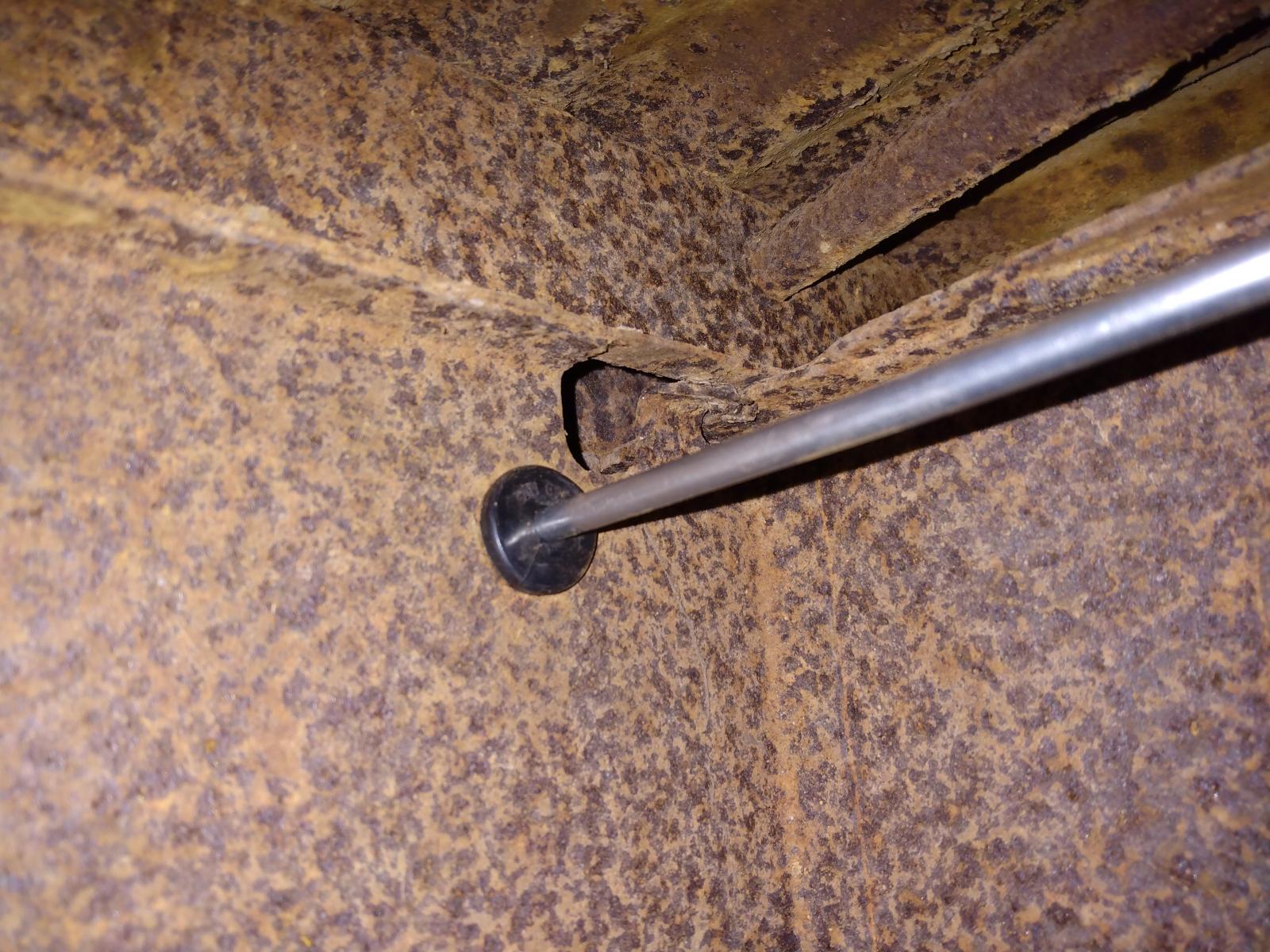 Image may have been reduced in size. Click image to view fullscreen.