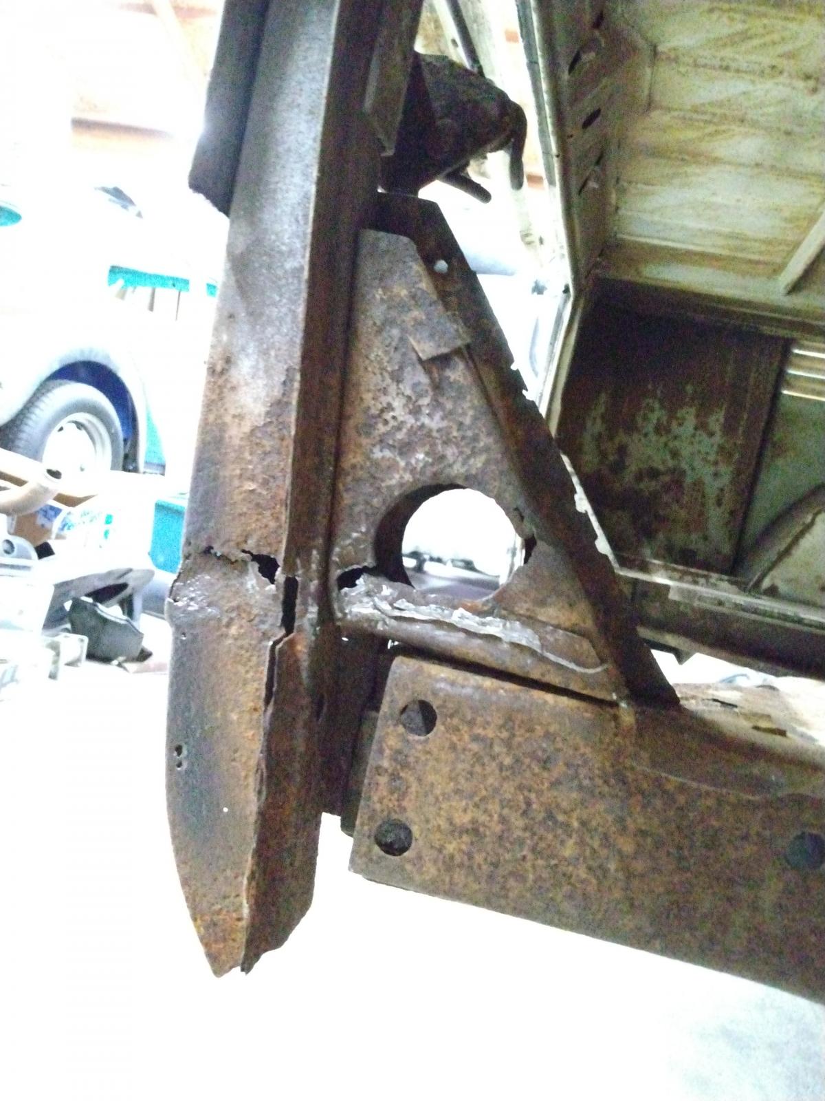 Image may have been reduced in size. Click image to view fullscreen.