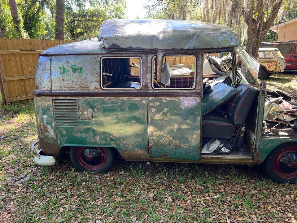 Image may have been reduced in size. Click image to view fullscreen.