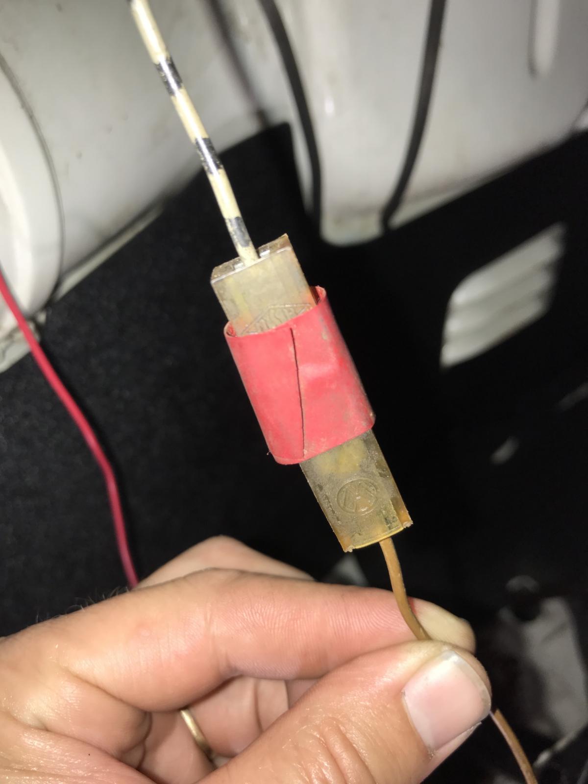 Image may have been reduced in size. Click image to view fullscreen.