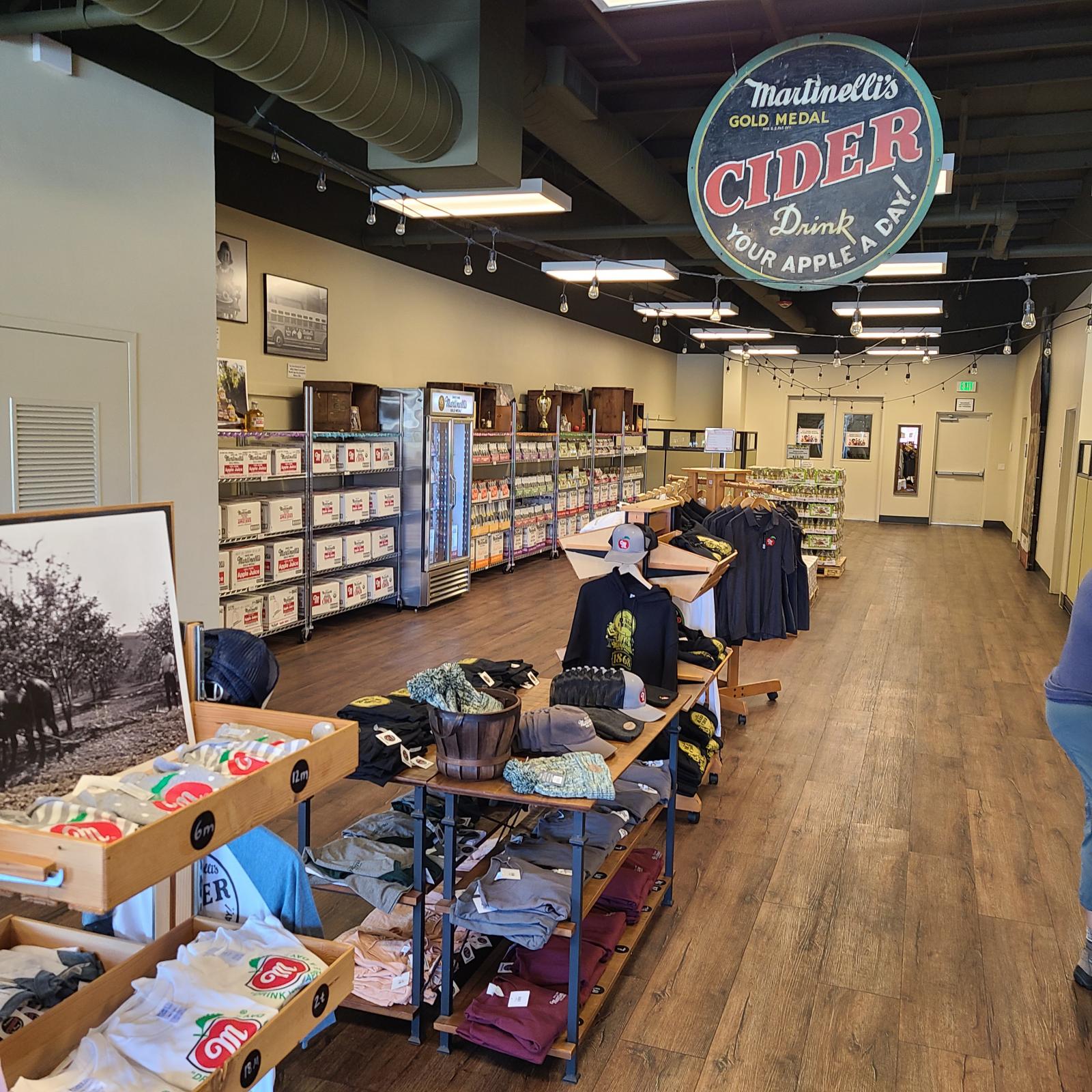 Gallery "The Toaster" at Martinelli's Company Store