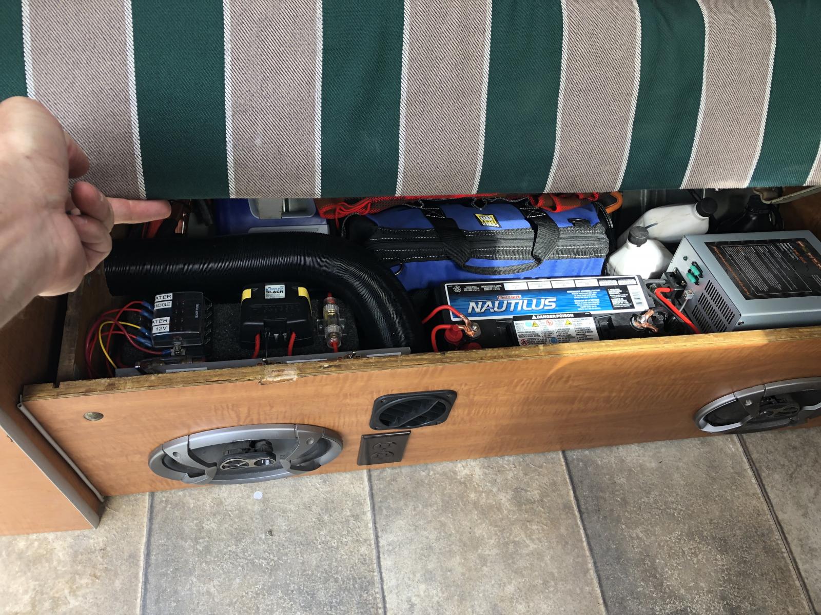 Image may have been reduced in size. Click image to view fullscreen.