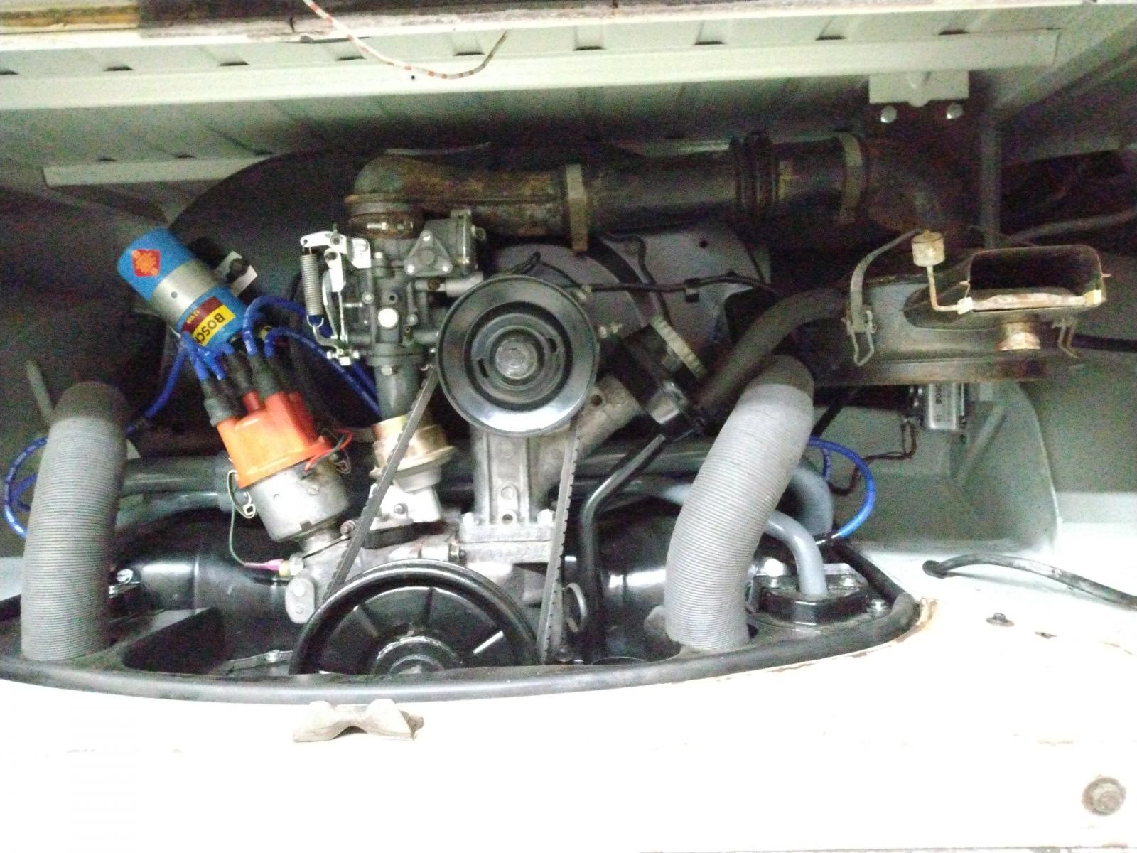 Image may have been reduced in size. Click image to view fullscreen.
