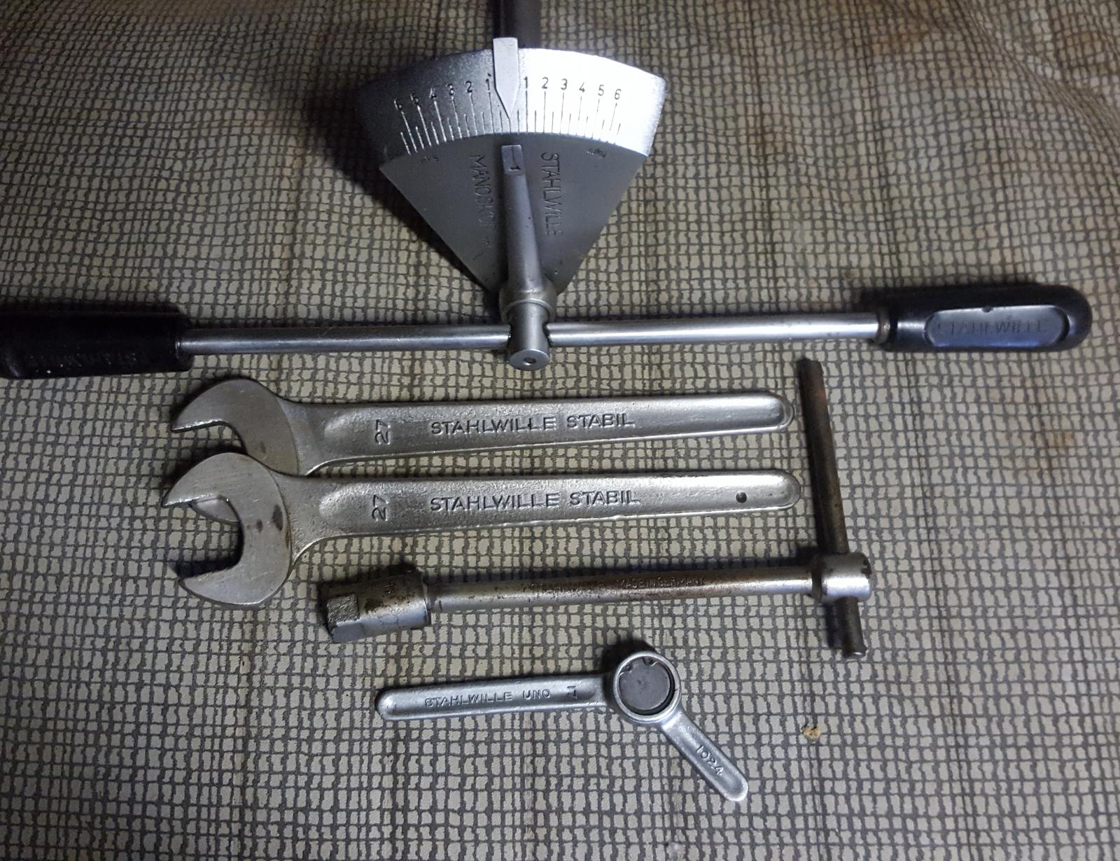 Image may have been reduced in size. Click image to view fullscreen.