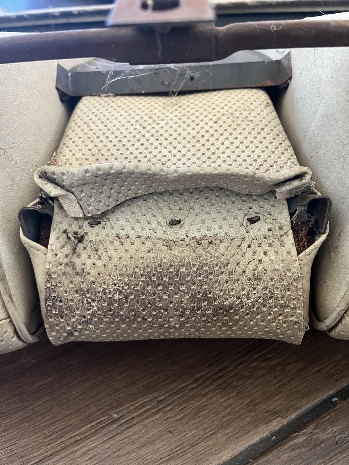 Image may have been reduced in size. Click image to view fullscreen.