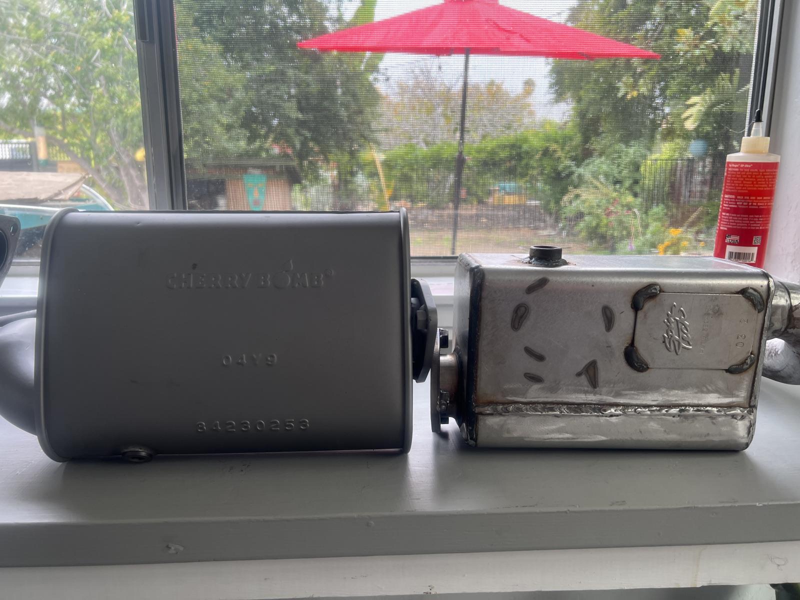 Image may have been reduced in size. Click image to view fullscreen.