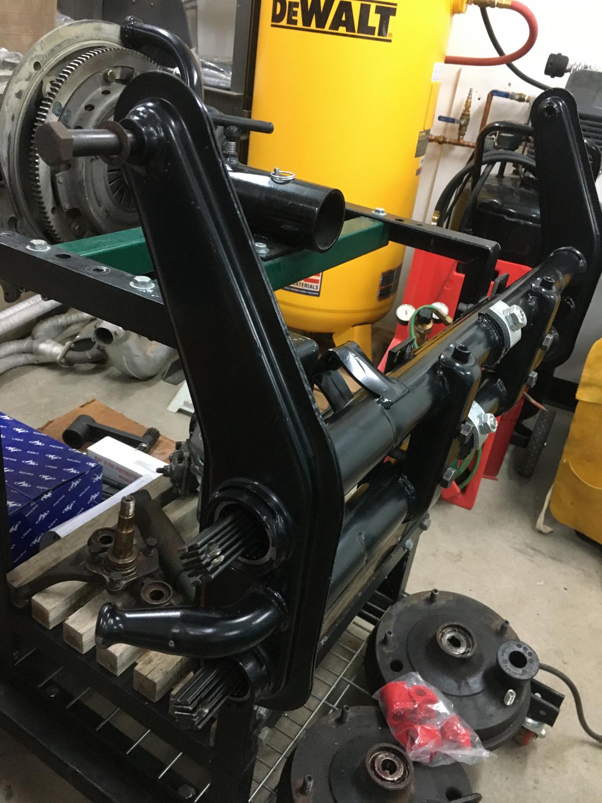 Gallery Link pin front end