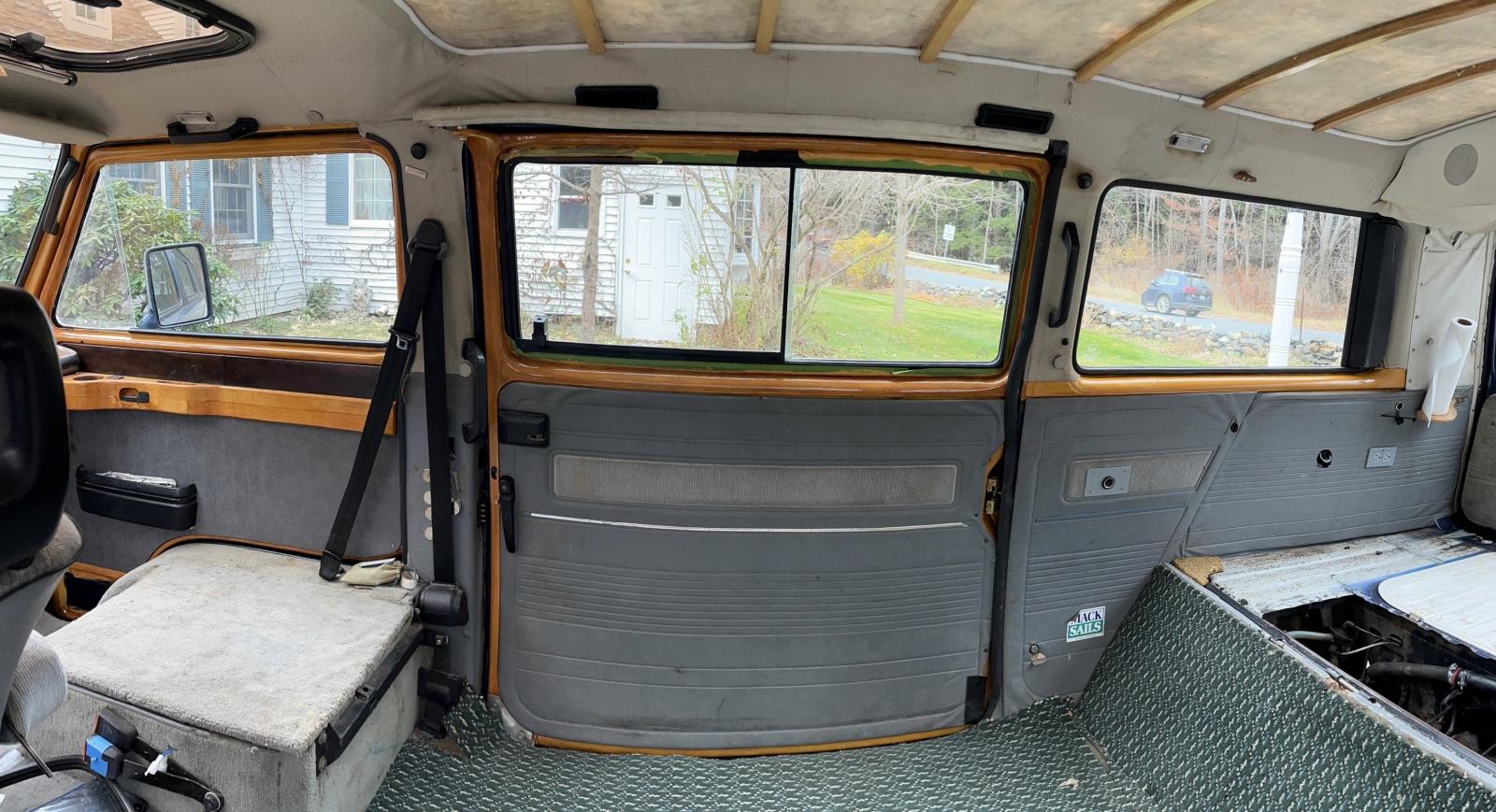 Image may have been reduced in size. Click image to view fullscreen.
