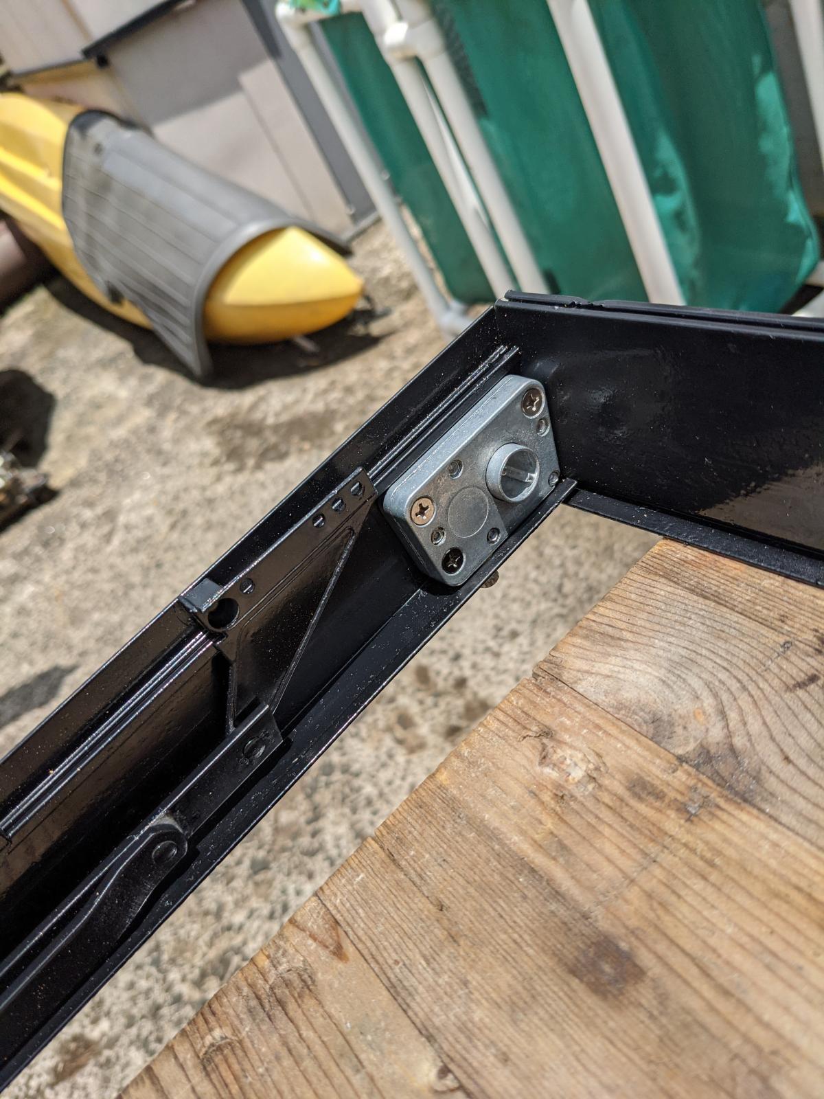 Image may have been reduced in size. Click image to view fullscreen.