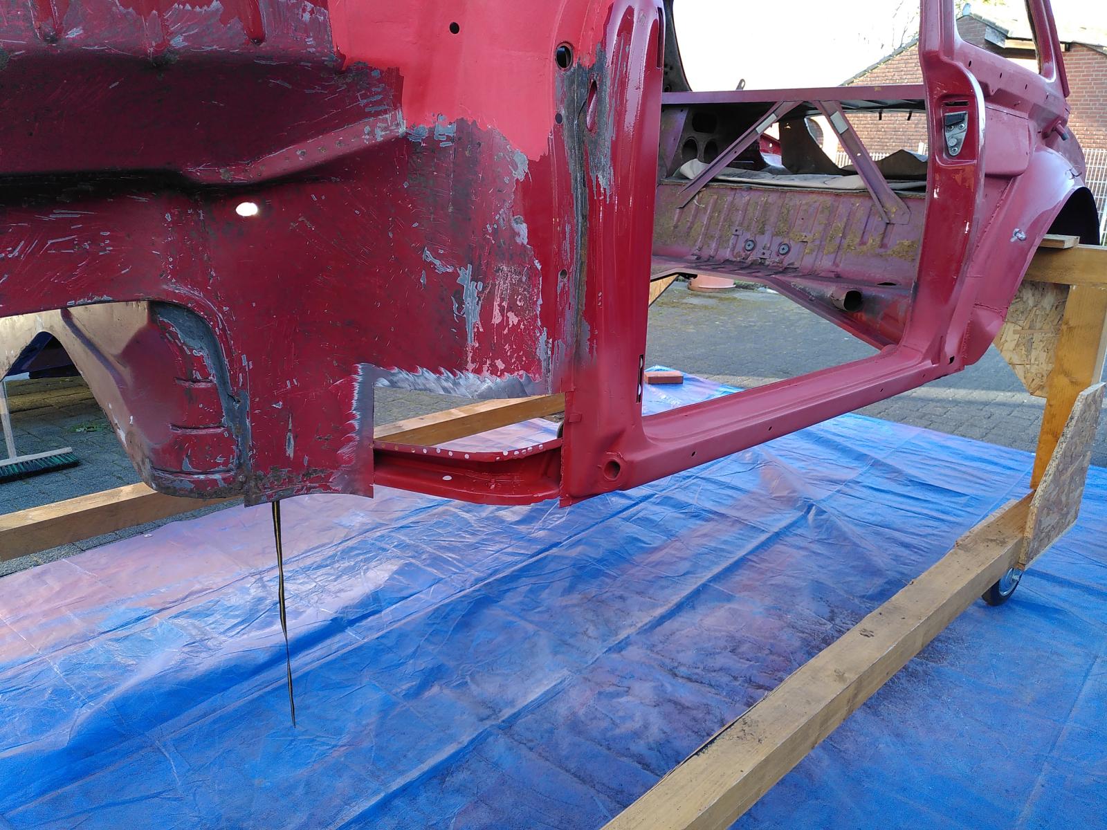 Image may have been reduced in size. Click image to view fullscreen.