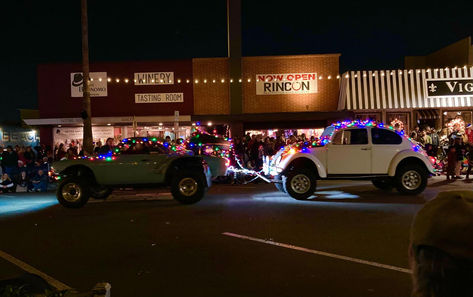 Gallery 2022 OB Holiday Parade