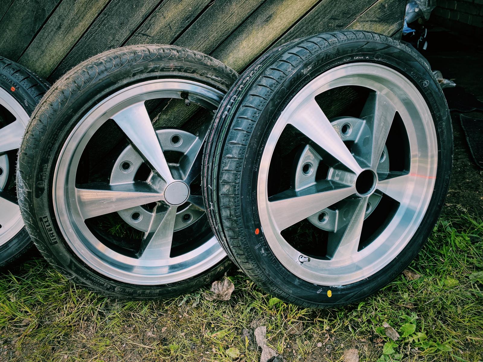 Image may have been reduced in size. Click image to view fullscreen.