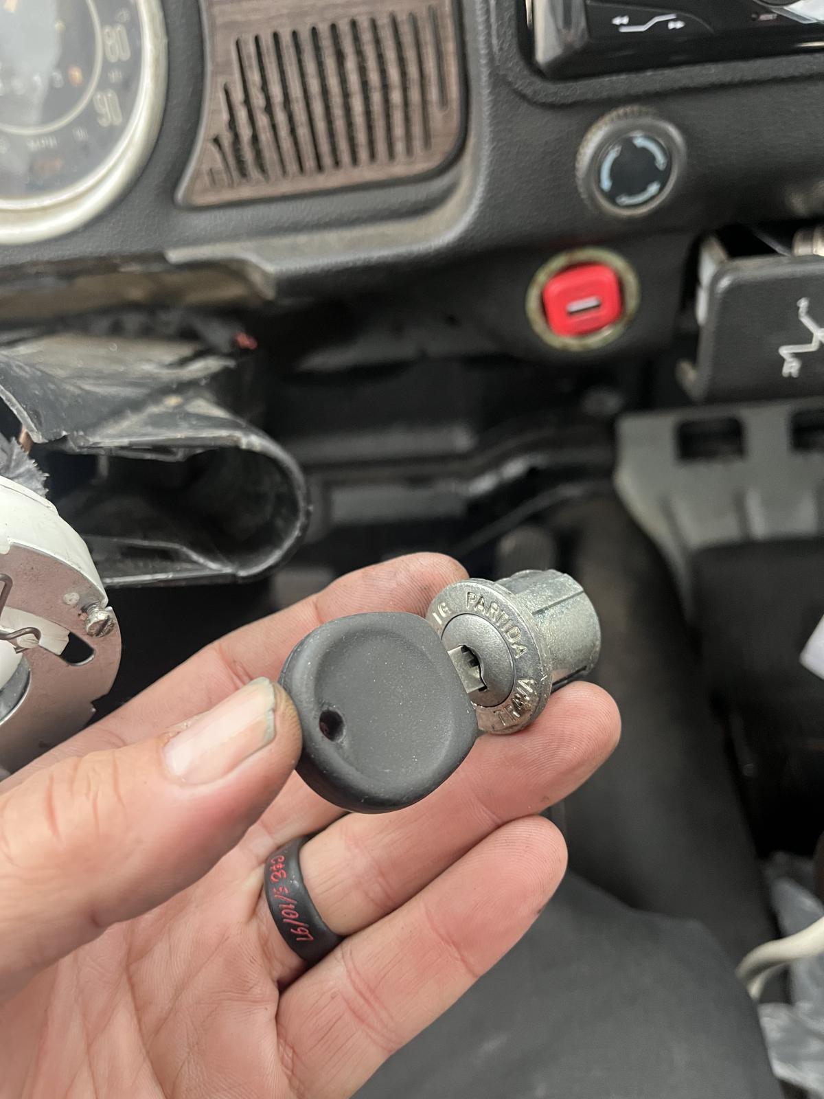 Gallery 1970 Beetle ignition switch replacement