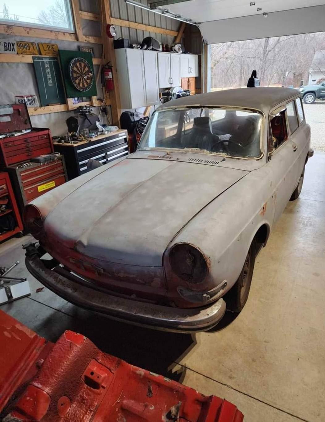 Image may have been reduced in size. Click image to view fullscreen.