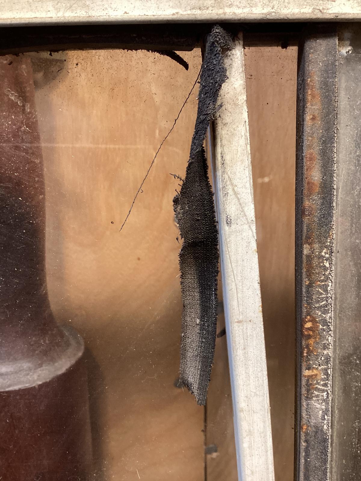 Image may have been reduced in size. Click image to view fullscreen.