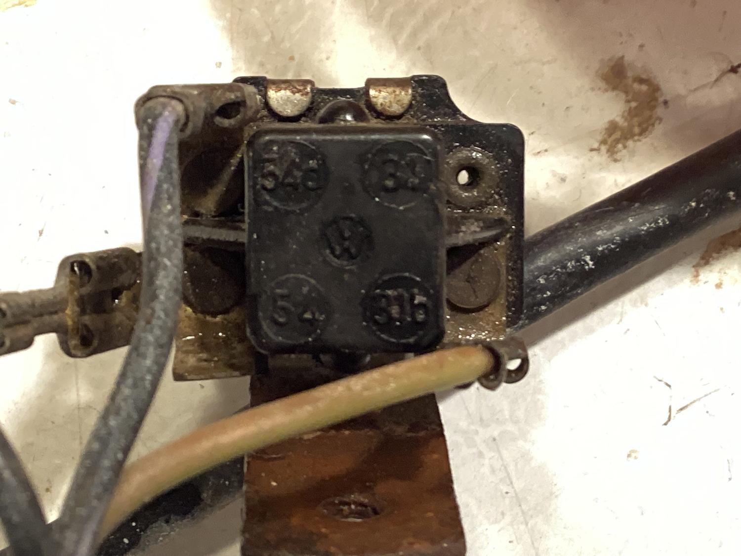 Image may have been reduced in size. Click image to view fullscreen.