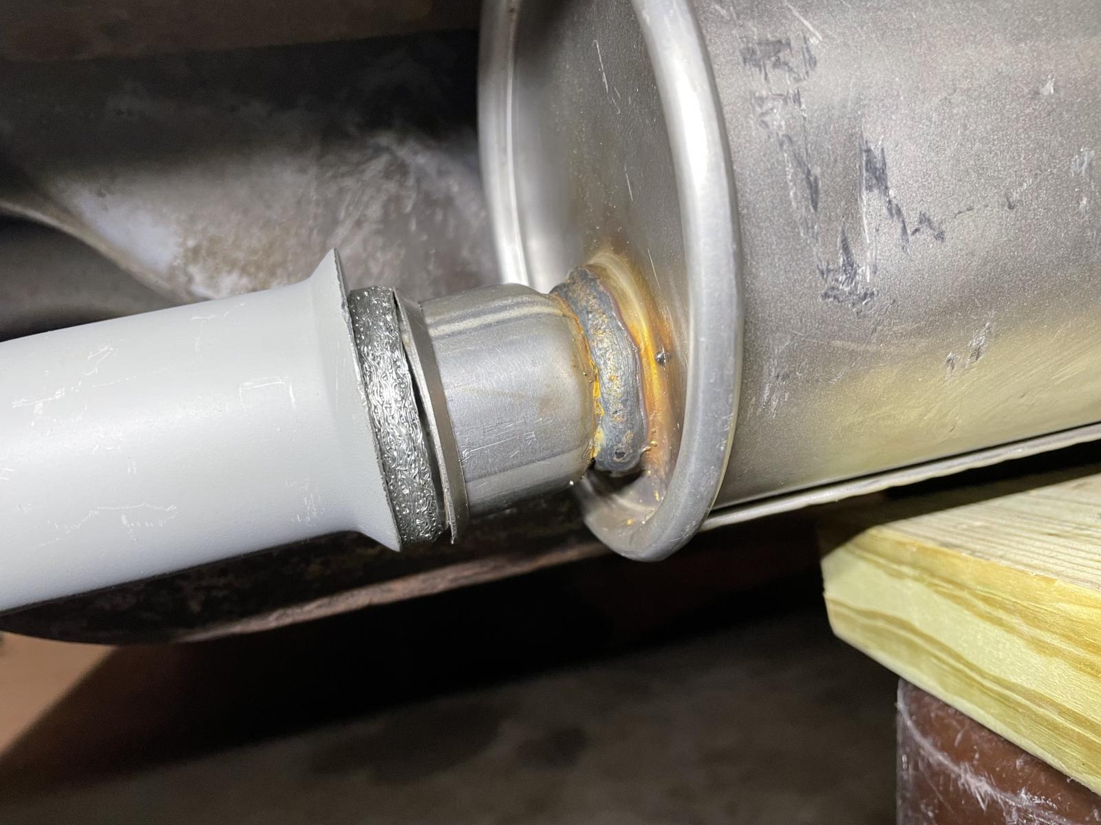 Gallery Muffler and Cat Delete Pipe Coupler