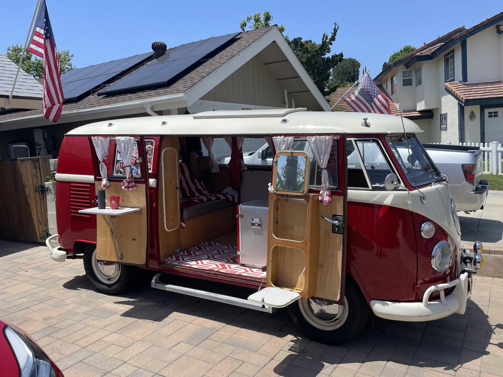 Image may have been reduced in size. Click image to view fullscreen.