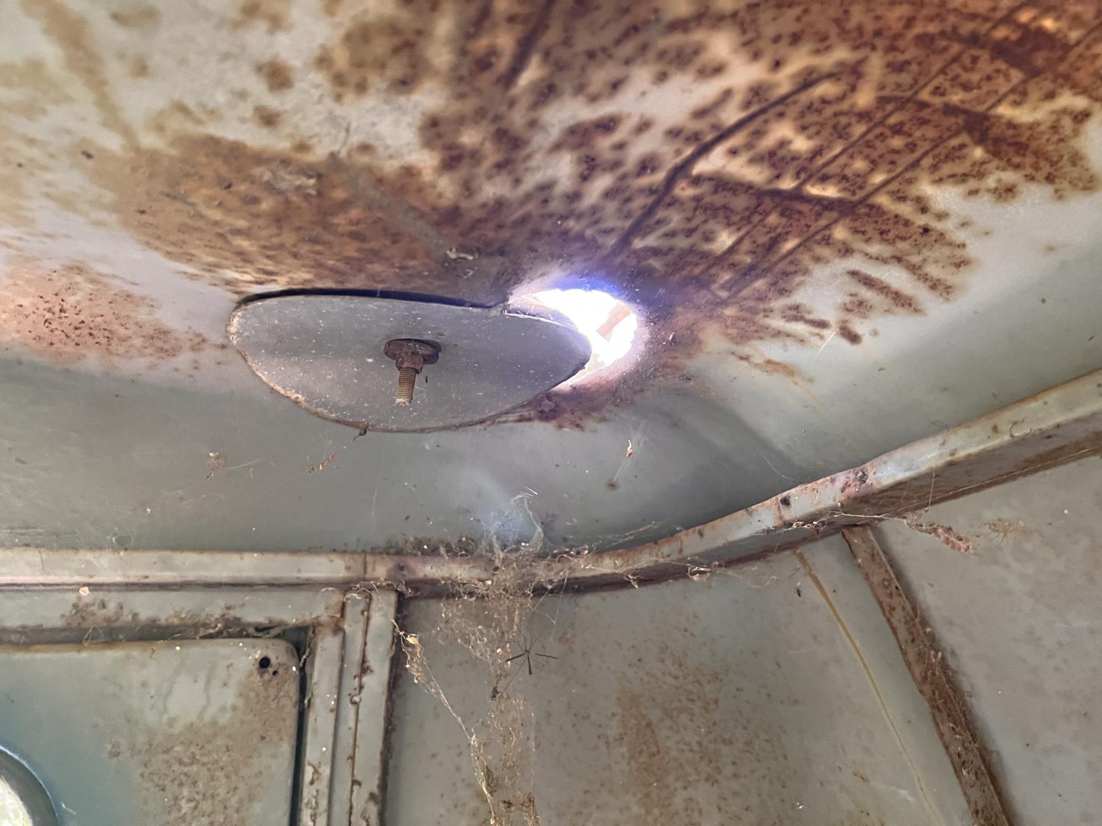 Image may have been reduced in size. Click image to view fullscreen.