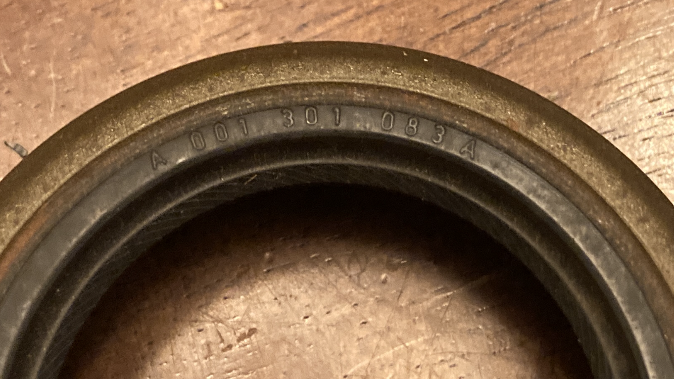 Gallery torque converter seal