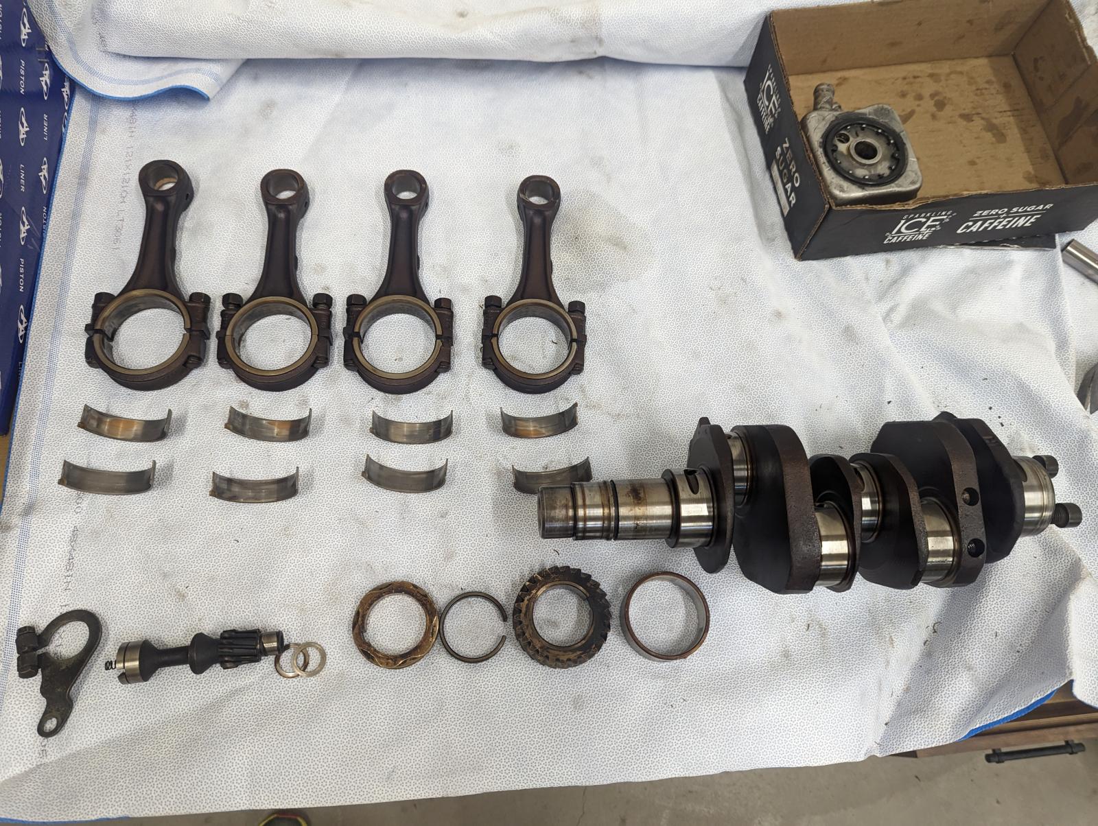 Gallery Worn camshaft