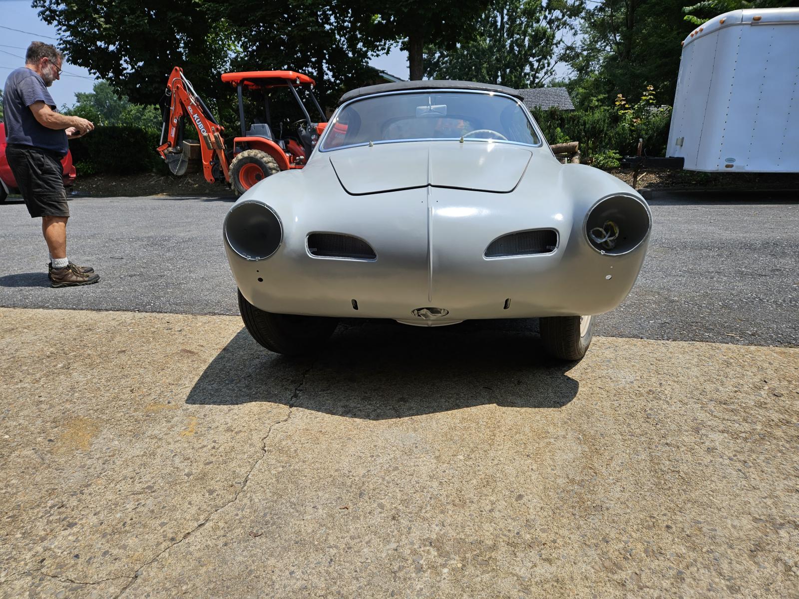 Image may have been reduced in size. Click image to view fullscreen.